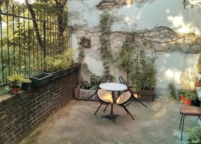 Cosy Quiet And Well Appointed Studio