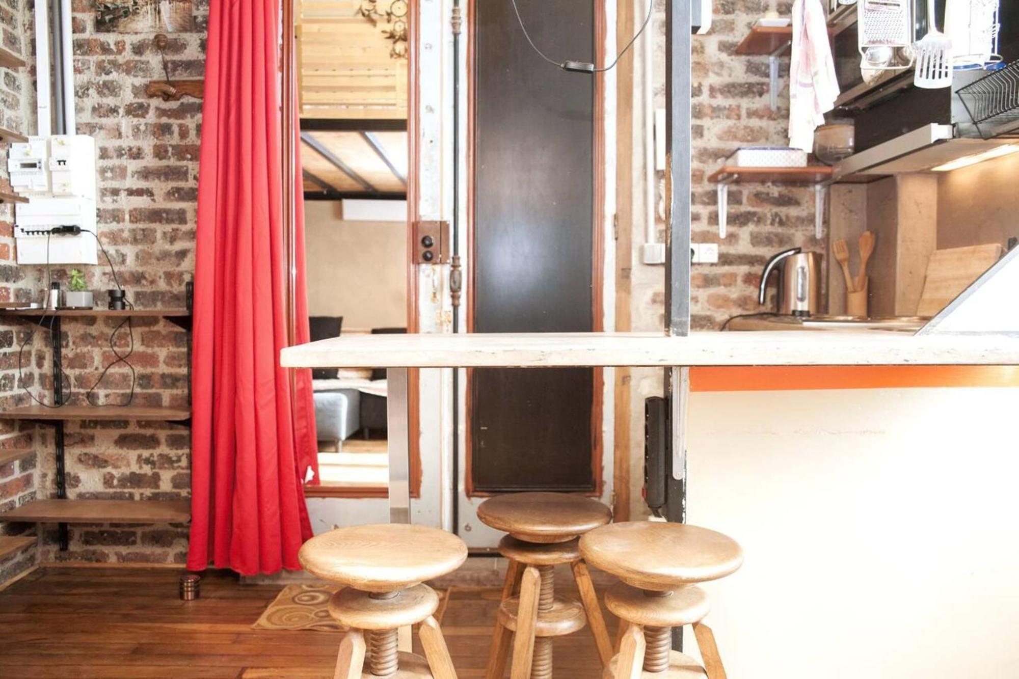 Cosy Quiet And Well Appointed Studio Paris